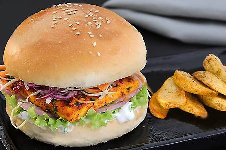 Peri Peri Burger-Paneer