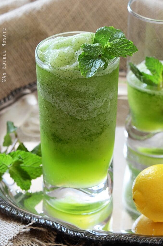 Green mint lemonade