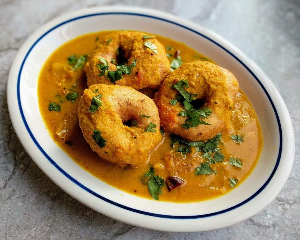Sambhar Vada