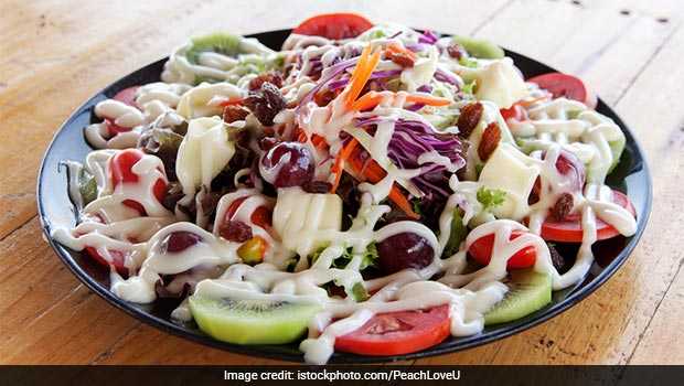 Carrot Salad with Black Grape