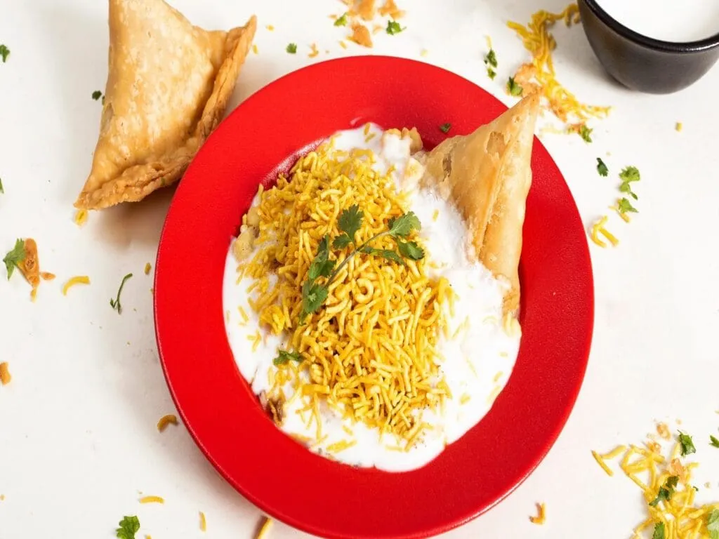 Dahi Samosa Chaat