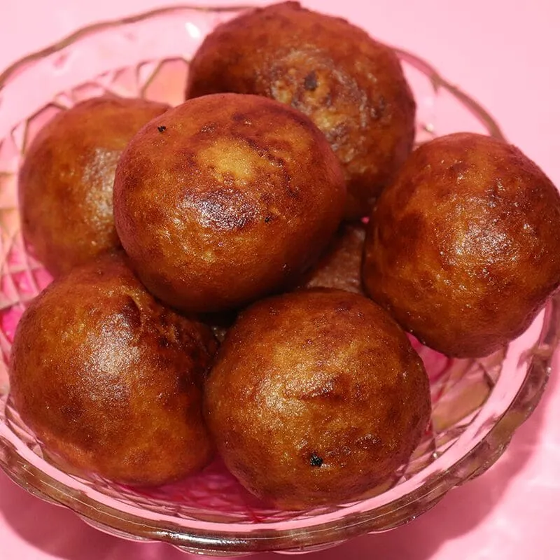 Paakundalu
