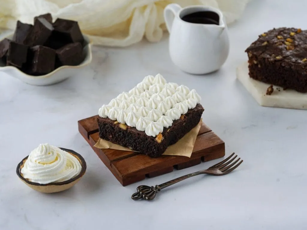 Brownie With Cheesecream