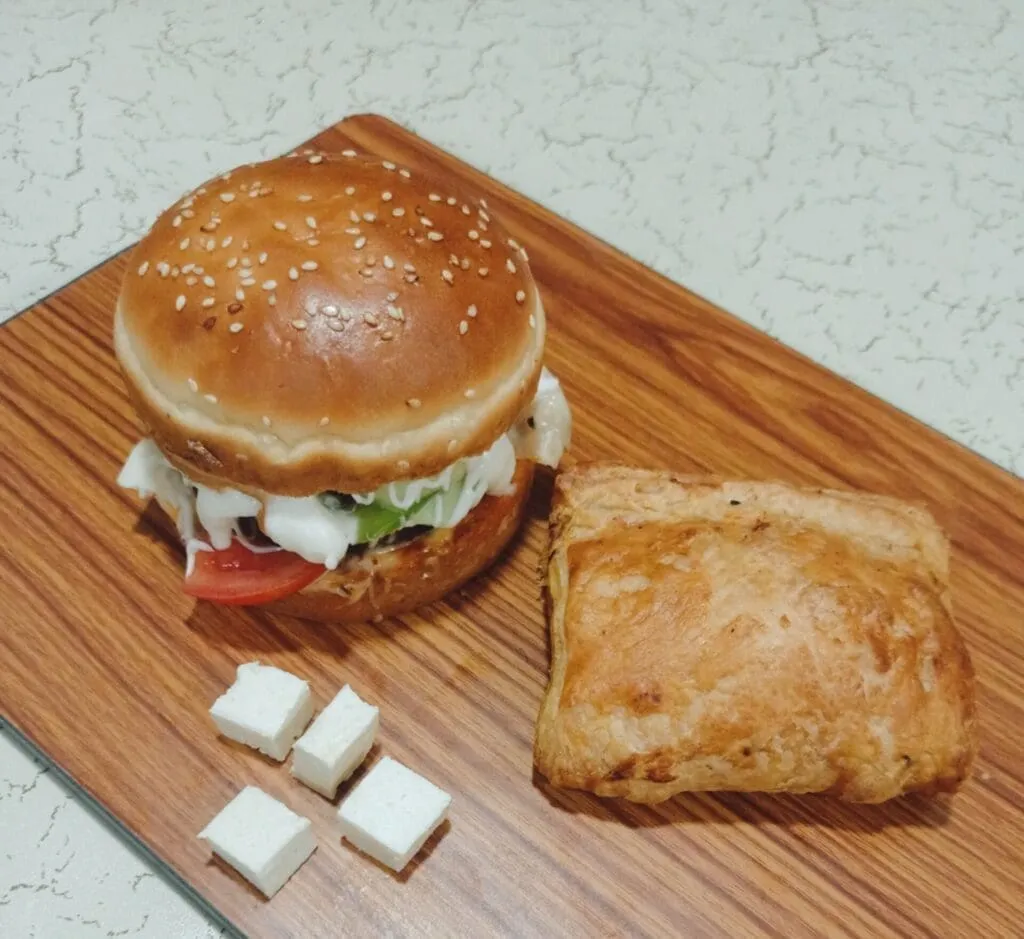 Veg Paneer Burger