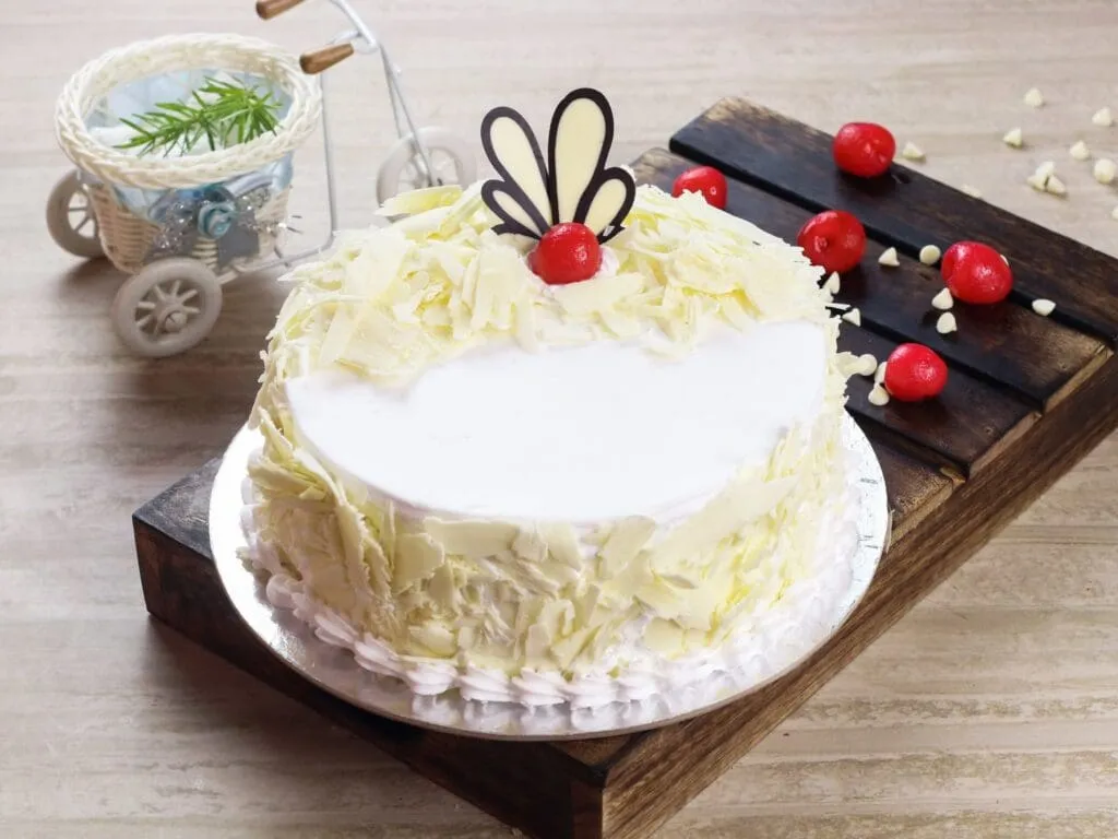White Forest Cake