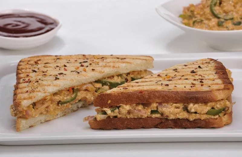 Peri Peri Sandwich  Paneer