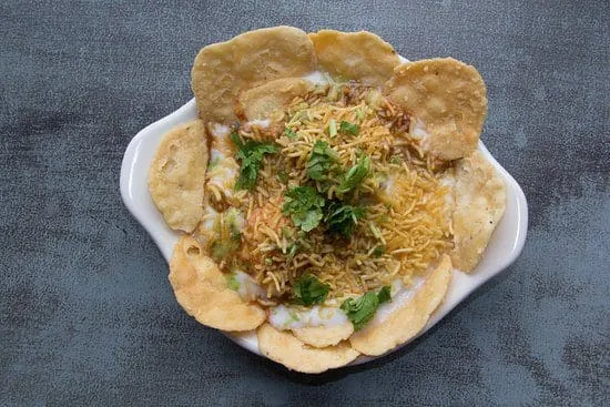 Dahi Bhalla Papri