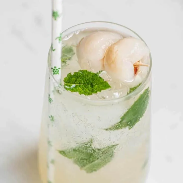 Litchi Mojito