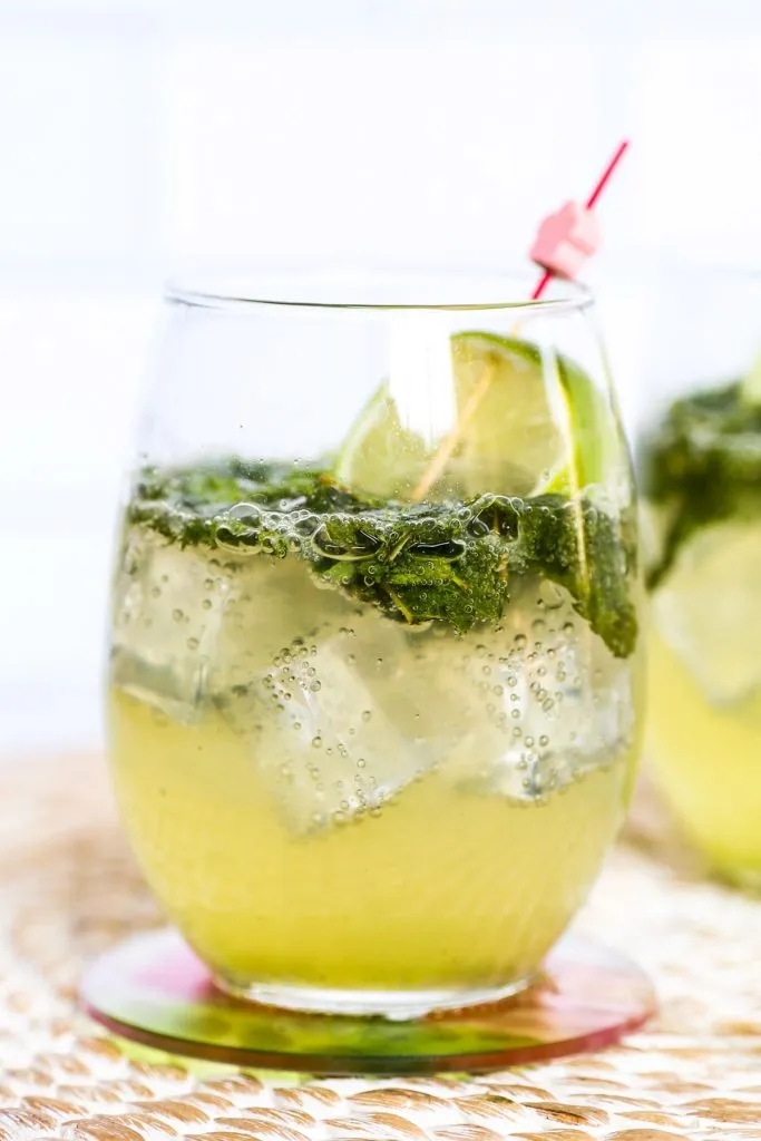 Almond Mojito