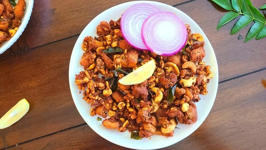 Chicken Kaju Pakoda