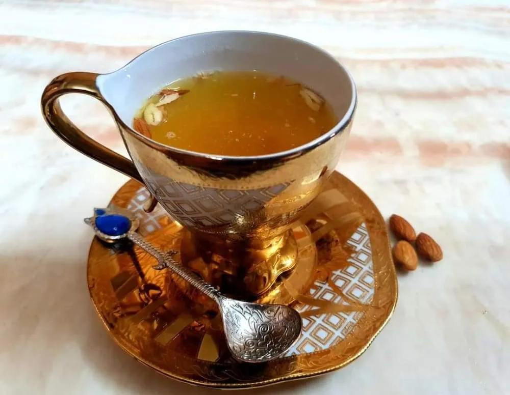Kashmiri kahwa Green Tea