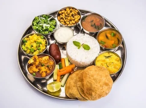 Veg South Thali