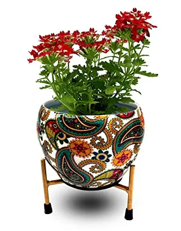 Decorative pots