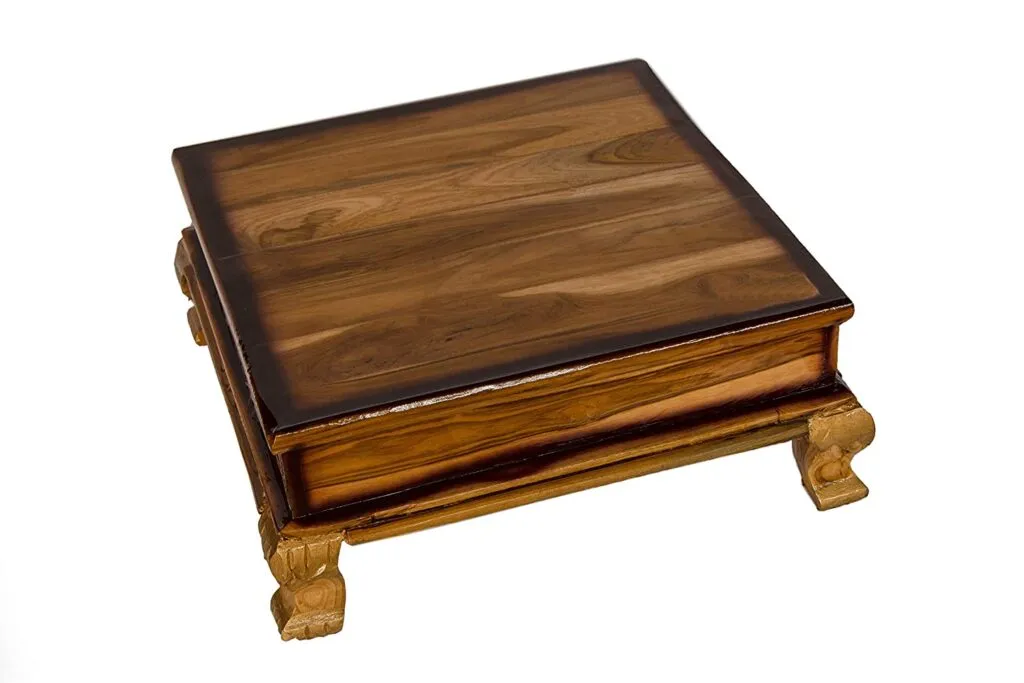 Chowrang – small table