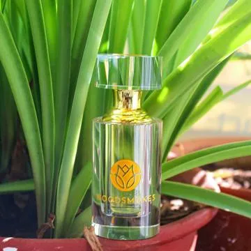 Woodsmokes Alcohol-Free Long Lasting Attar Aseel Rose Damascena Men And Women 10 Ml