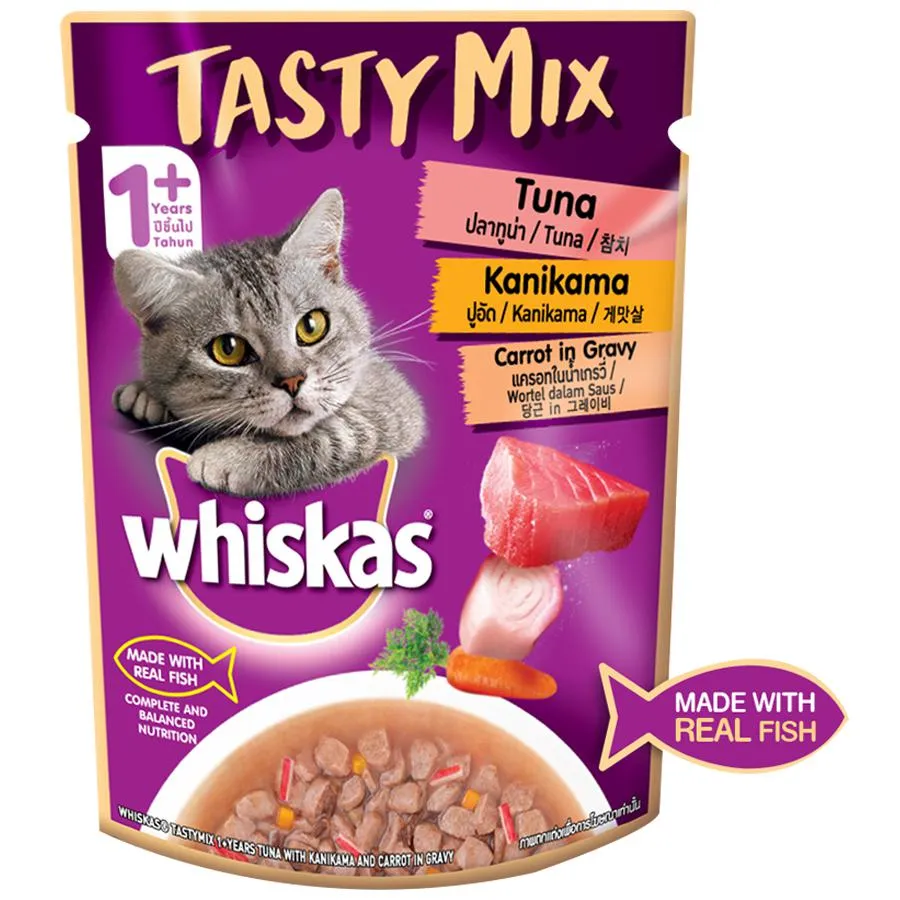 Whiskas Tasty Mix With Tuna Kanikama Carrot in Gravy   Pouch   Adult Cat 70g
