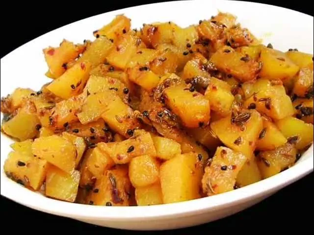 Gummadikaya Curry (Pumpkin Curry)