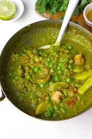 मटर निमोना