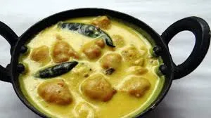 बेसन कढ़ी