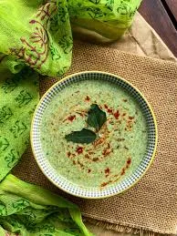 Bathua Raita (Gravy Style)