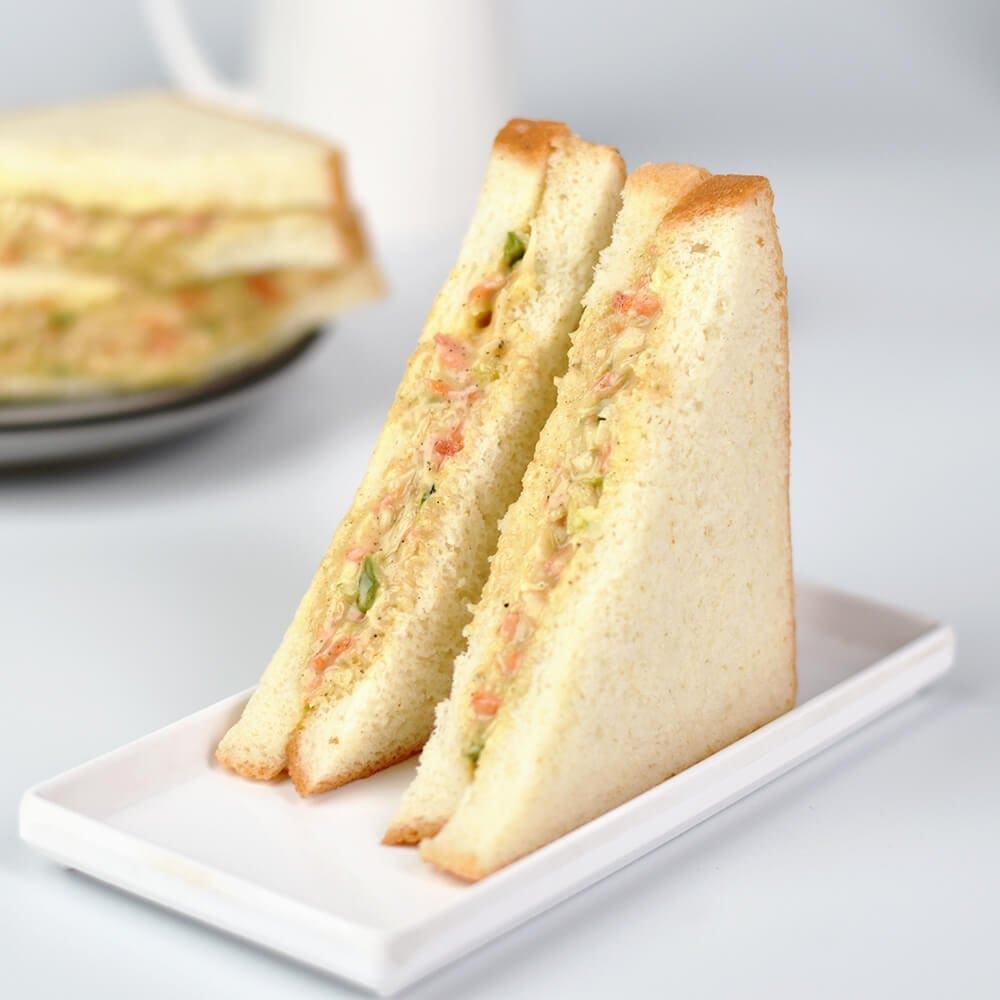 White Bread Vegetable Sandwich