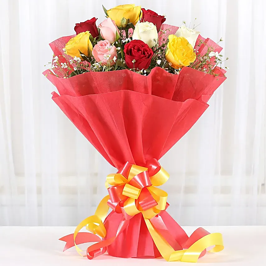 Mixed Roses Romantic Flower Bunch